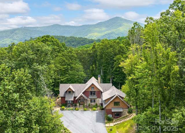Property at 115 Loafer Ln, Waynesville, NC 28785, 4 beds, 4.5 baths