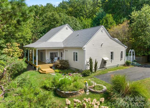 Property at 80 Ivy Cove Rd, Fairview, NC 28730, 3 beds, 2.5 baths