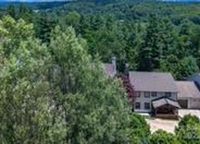 Property at 187 Pine Village Ln #5, Blowing Rock, NC 28605, 4 beds, 4.5 baths