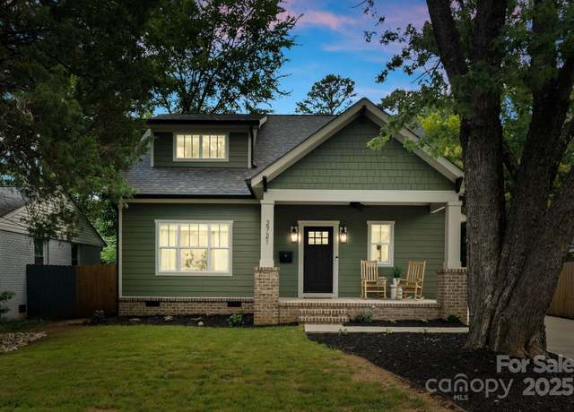 Property at 2721 Bancroft St, Charlotte, NC 28206, 3 beds, 2.5 baths