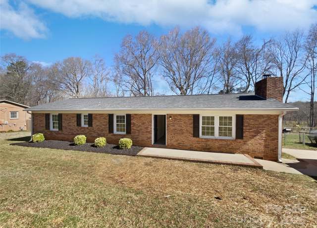 Property at 5012 Maplecrest Dr, Gastonia, NC 28056, 3 beds, 1.5 baths