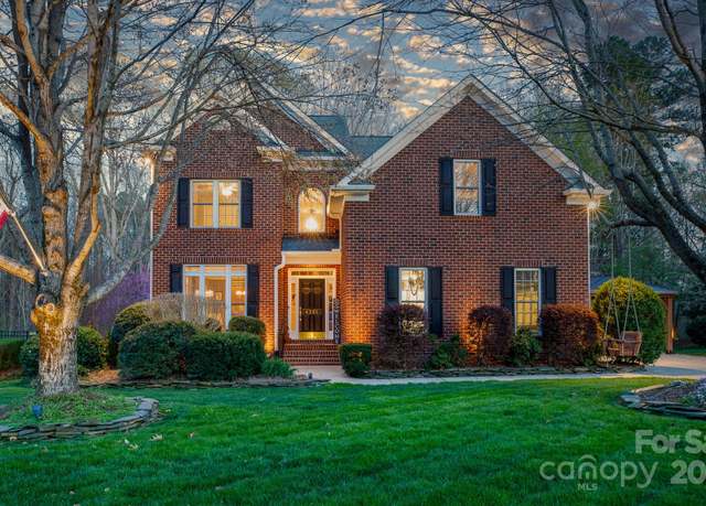 Property at 4232 Belle Meade Cir, Belmont, NC 28012, 5 beds, 3 baths