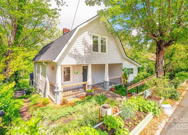 Property at 9 North St, Weaverville, NC 28787, 3 beds, 1 bath