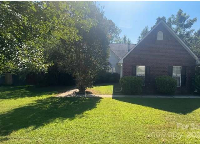Property at 1604 Winthrop Ln, Monroe, NC 28110, 3 beds, 2 baths
