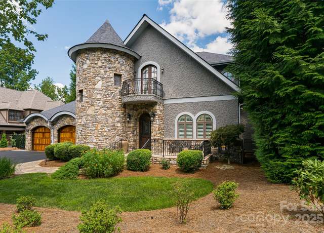 Property at 1006 Coves Pheasant Ct, Biltmore Lake, NC 28715, 5 beds, 3.5 baths