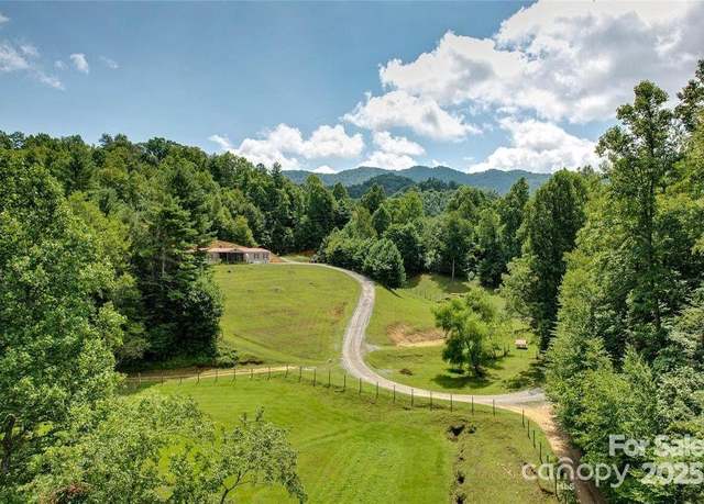 Property at 3113 Revere Rd, Marshall, NC 28753, 3 beds, 2 baths