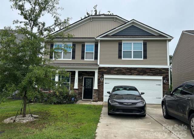 Property at 120 Sequoia Forest Dr, Mooresville, NC 28117, 4 beds, 2.5 baths