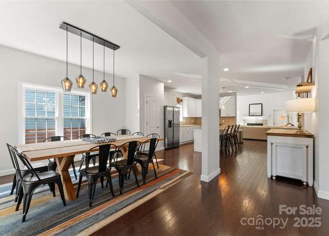 Property at 212 Bacon Ave, Charlotte, NC 28208, 4 beds, 3.5 baths