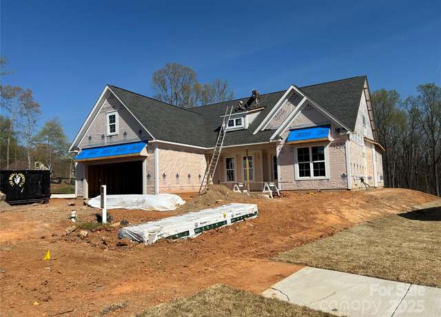 Property at 387 Lucky Dr NW #18, Concord, NC 28027, 4 beds, 4 baths