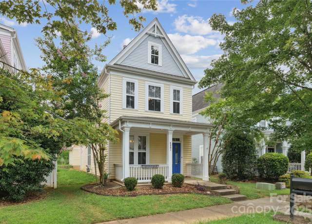 Property at 6901 Dunton St, Huntersville, NC 28078, 3 beds, 2.5 baths