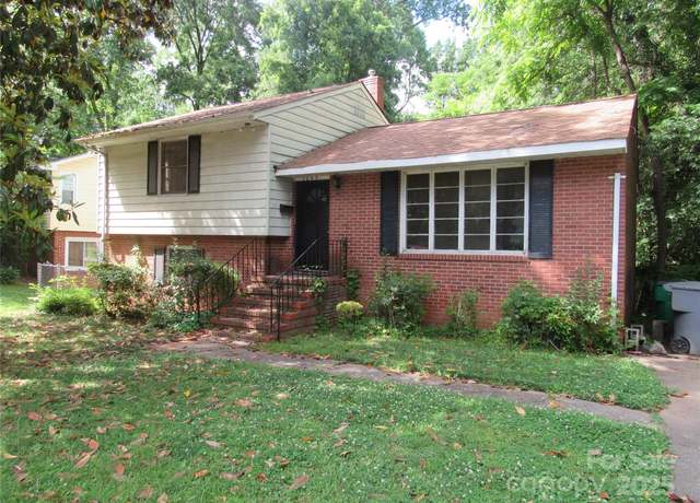 Property at 5045 Murrayhill Rd, Charlotte, NC 28210, 3 beds, 2 baths