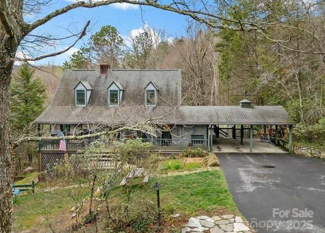 Property at 50 Bethel Dr, Black Mountain, NC 28711, 3 beds, 2 baths