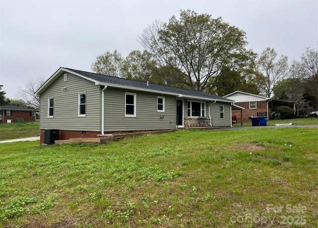 Property at 8124 Wood St, Mount Pleasant, NC 28124, 3 beds, 2 baths