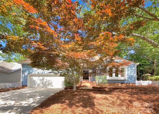 Property at 2312 Christensens Ct, Charlotte, NC 28270, 3 beds, 2.5 baths