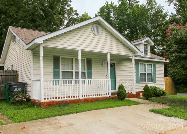 Property at 6202 Cottageville Ln, Charlotte, NC 28208, 2 beds, 1 bath