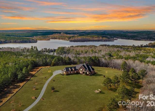 Property at 590 Tuckertown Rd, New London, NC 28127, 4 beds, 6 baths