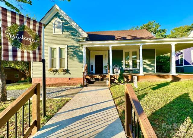 Property at 222 Brevard St, Statesville, NC 28677, 3 beds, 2 baths