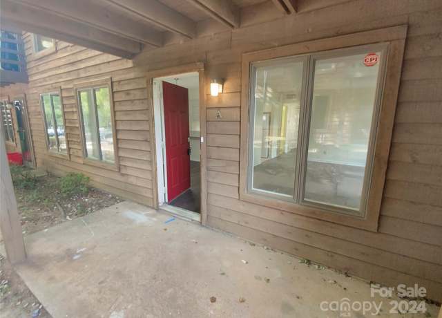 Property at 1831 J Julian Ln Unit A, Charlotte, NC 28208, 2 beds, 2 baths