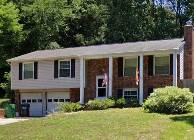 Property at 5909 Ryder Ave, Charlotte, NC 28226, 3 beds, 2.5 baths