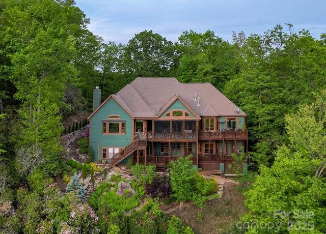 Property at 41 Annakesta Ct, Brevard, NC 28712, 4 beds, 3.5 baths