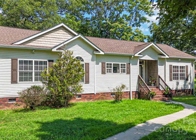 Property at 3951 Springs Rd, Conover, NC 28613, 3 beds, 2 baths