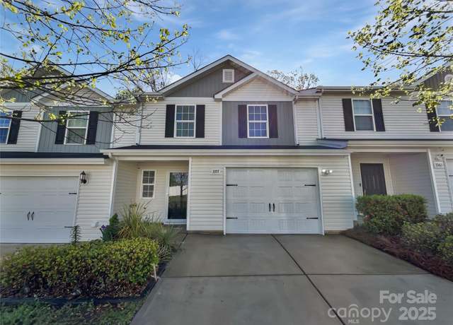 Property at 3357 Ellingford Rd, Charlotte, NC 28214, 3 beds, 2.5 baths