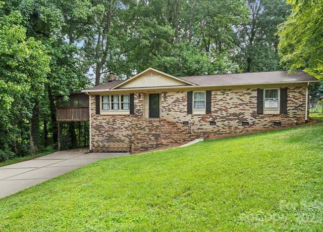 Property at 1808 Alpine Ln, Gastonia, NC 28054, 3 beds, 3 baths