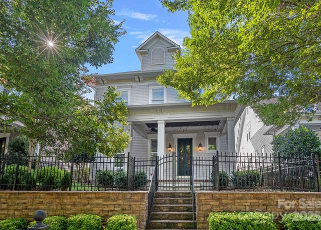 Property at 122 Gragg House Rd, Fort Mill, SC 29715, 3 beds, 2.5 baths