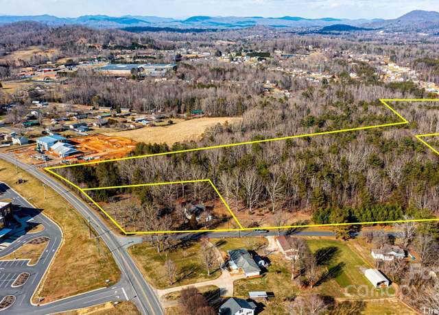 Property at 1396 Cottage Grove Rd, Lenoir, NC 28645, 3 beds, 2 baths