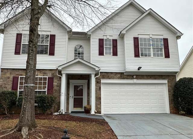 Property at 8833 Goldfields Dr, Charlotte, NC 28227, 4 beds, 2.5 baths