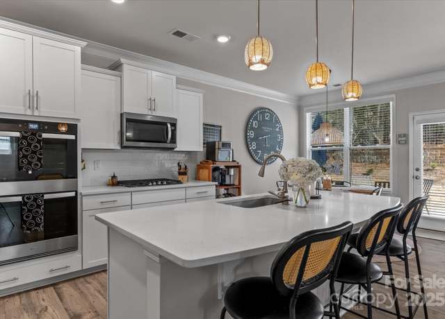 Property at 5056 Blue Serenity Ct, Denver, NC 28037, 5 beds, 4 baths