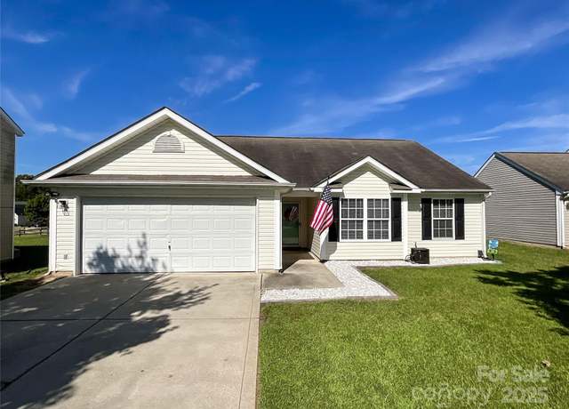 Property at 5128 Foxmeade Ct, Lancaster, SC 29720, 3 beds, 2 baths