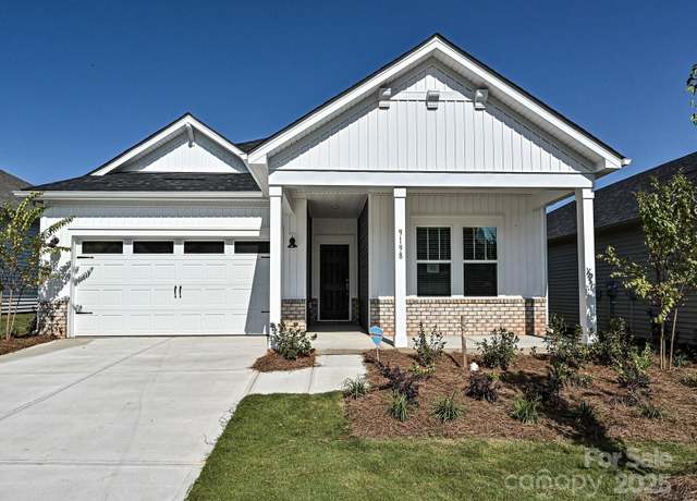 Property at 1205 Morehead Dr, Salisbury, NC 28144, 3 beds, 2 baths