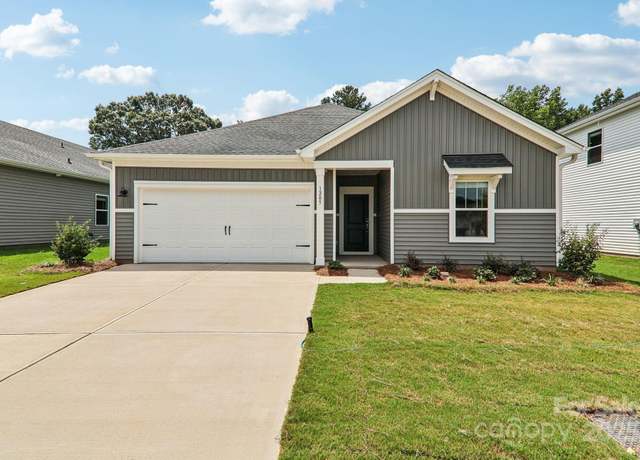 Property at 1205 Morehead Dr, Salisbury, NC 28144, 3 beds, 2 baths