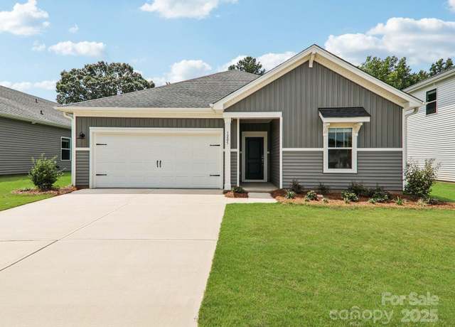 Property at 1205 Morehead Dr, Salisbury, NC 28144, 3 beds, 2 baths