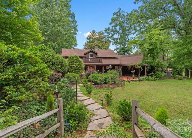 Property at 777 S River Rd, Tryon, NC 28782, 6 beds, 7.5 baths