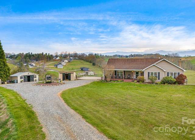 Property at 139 Grassy Fields Dr, Marshall, NC 28753, 4 beds, 2.5 baths
