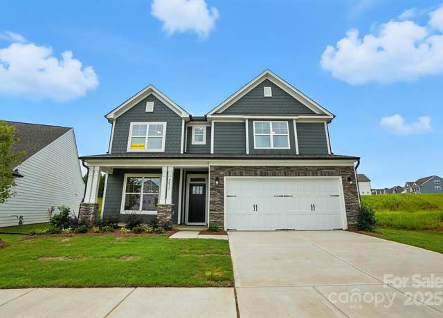 Property at 2233 Tabor Rd, Sherrills Ford, NC 28673, 4 beds, 3 baths