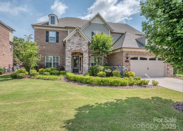 Property at 114 Reserve Ln, Fort Mill, SC 29707, 6 beds, 4.5 baths