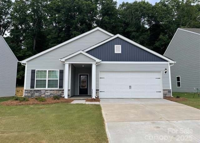 Property at 3238 Maple Ridge Dr, Gastonia, NC 28052, 3 beds, 2 baths