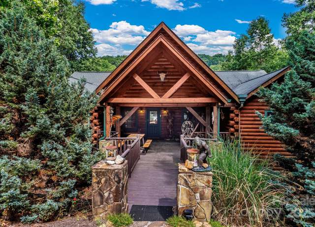 Property at 432 Atlantic Falls Trl, Black Mountain, NC 28711, 3 beds, 3.5 baths