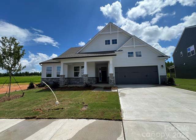 Property at 2237 Tabor Rd #585, Sherrills Ford, NC 28673, 4 beds, 3.5 baths