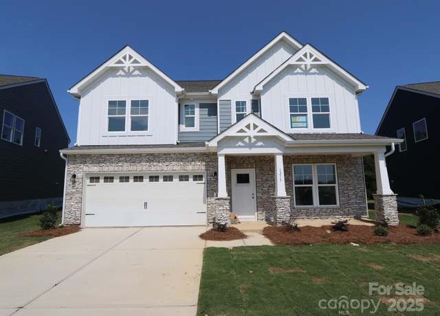 Property at 1215 Fremont Dr, Wingate, NC 28174, 5 beds, 4.5 baths