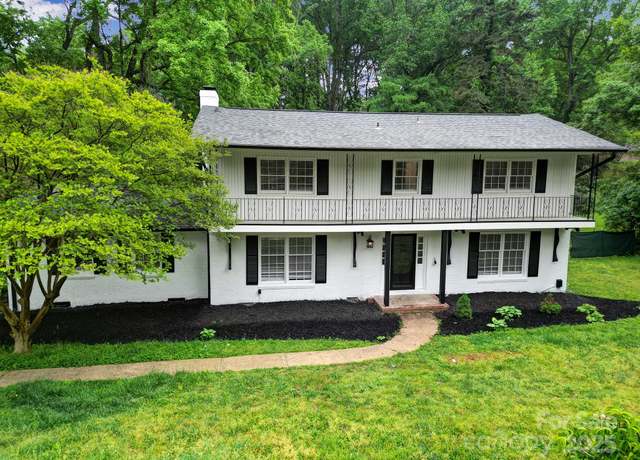 Property at 7531 Linda Lake Dr, Charlotte, NC 28215, 5 beds, 2.5 baths