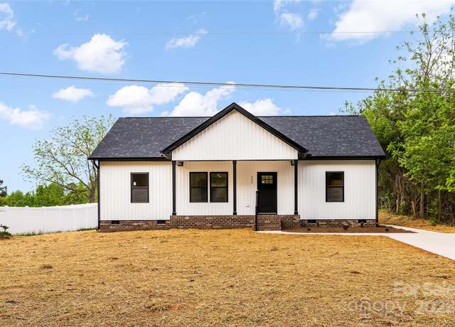 Property at 605 Stirewalt Rd, China Grove, NC 28023, 3 beds, 2 baths