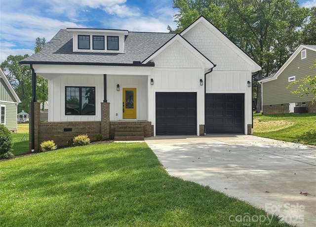 Property at 420 Fulton Dr, Kings Mountain, NC 28086, 3 beds, 2.5 baths