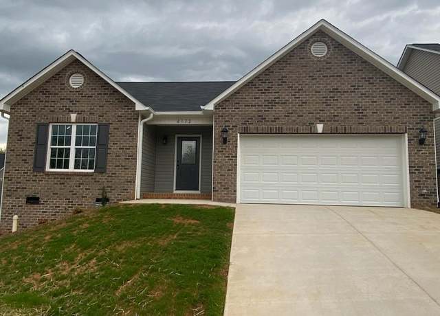 Property at 4172 Saltwood Dr, Hickory, NC 28602, 3 beds, 2 baths