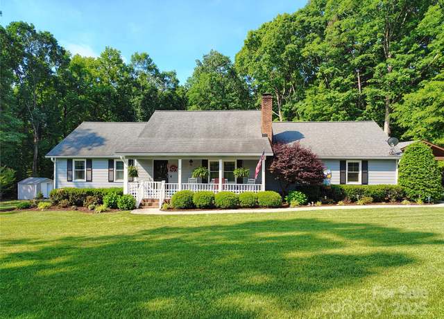 Property at 322 Killian Rd, Stanley, NC 28164, 3 beds, 3 baths