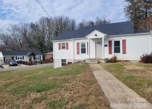 Property at 1018 Olive Ave SW, Lenoir, NC 28645, 3 beds, 2 baths