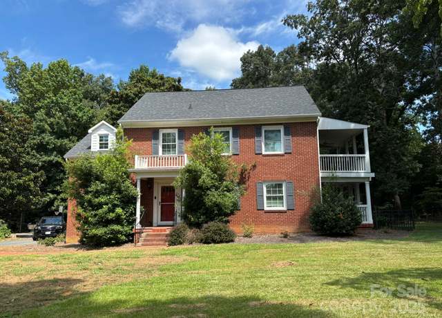 Property at 215 Biscoe Rd, Troy, NC 27371, 3 beds, 2.5 baths